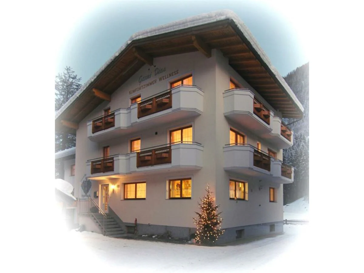 Holiday room Familienzimmer mit Balkon - Outdoor photo 5