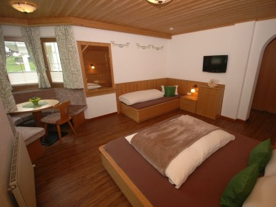 Holiday room Erkerzimmer - Features photo 30