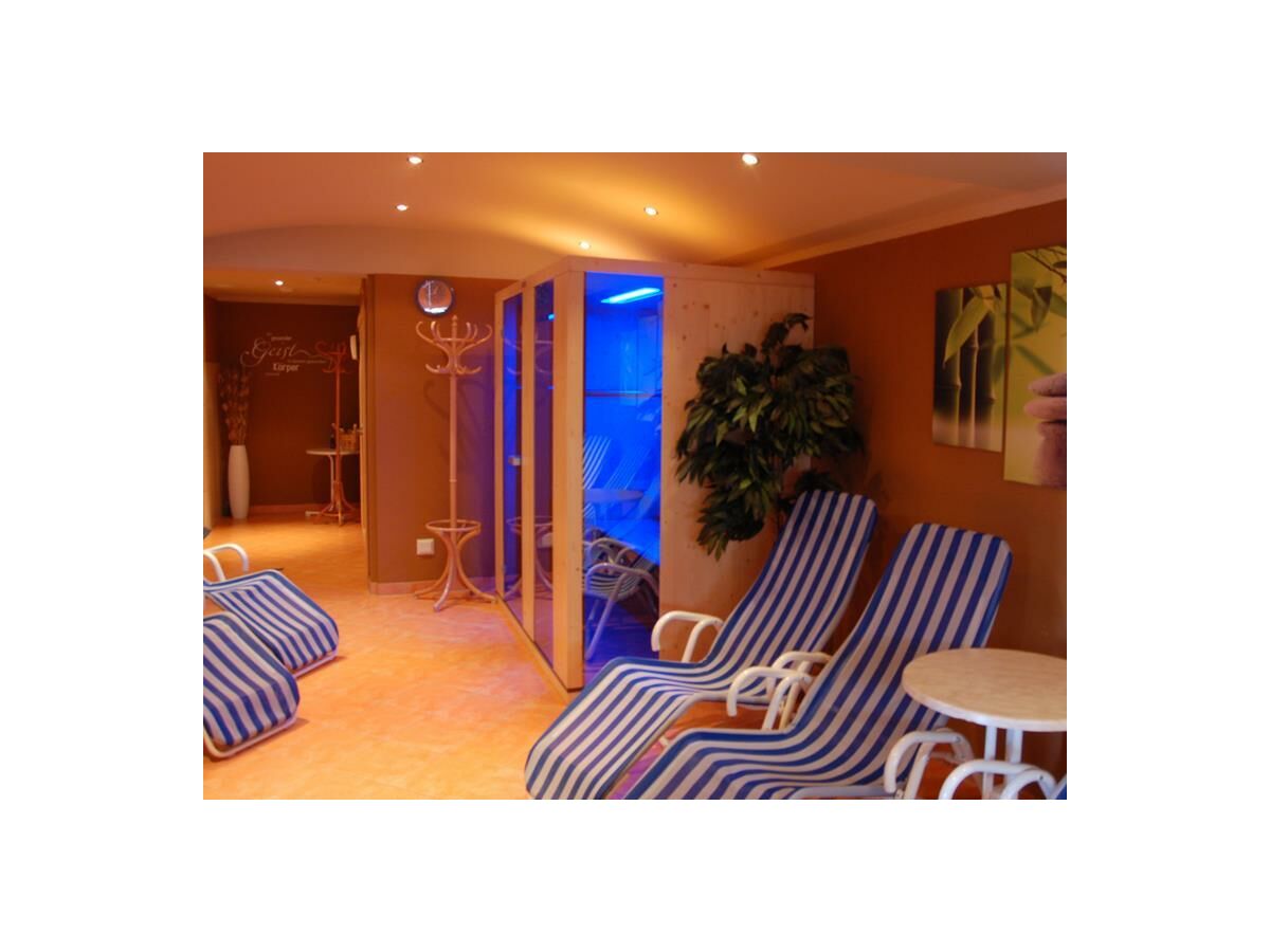 Apartment Wohnung 4-9 Pers./3 Schlafräume/DU, WC