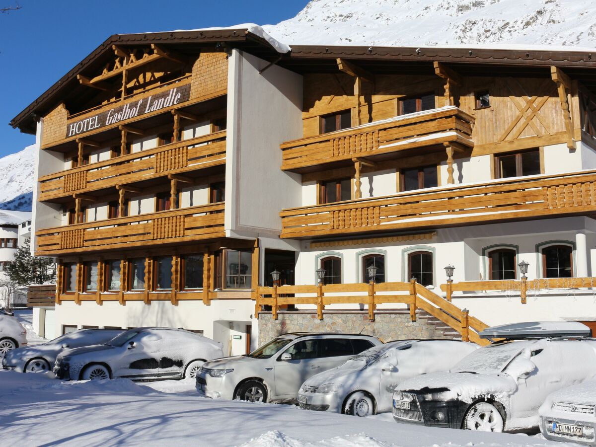 Holiday room DZ mit Balkon mit Dusche od. Bad, WC - Outdoor photo 2