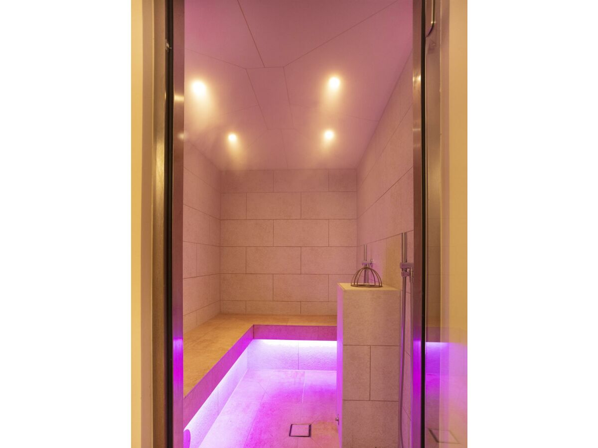 Apartment Appartement, Dusche und Bad, WC, 2 Schlafräume - Outdoor photo 5