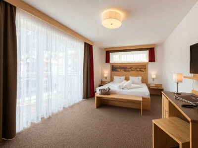 Holiday room Doppelzimmer Fluchthorn, Dusche, WC - Features photo 76