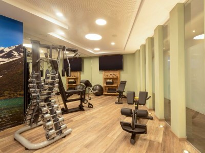 Holiday room Alpenromantik-Suite Piz Buin, Dusche und Bad, WC - Outdoor photo 24