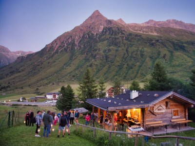 Holiday room Alpenromantik-Suite Piz Buin, Dusche und Bad, WC - Outdoor photo 28