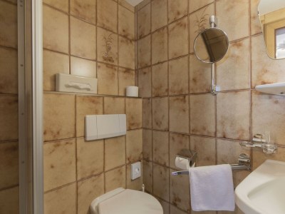 Holiday room Einzelzimmer mit Balkon - Features photo 41