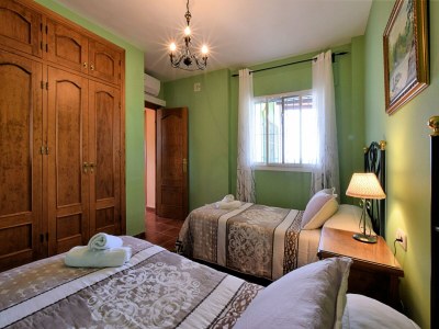 Villa Lopera-Höhlen-Apartment mit Aussicht - Features photo 16