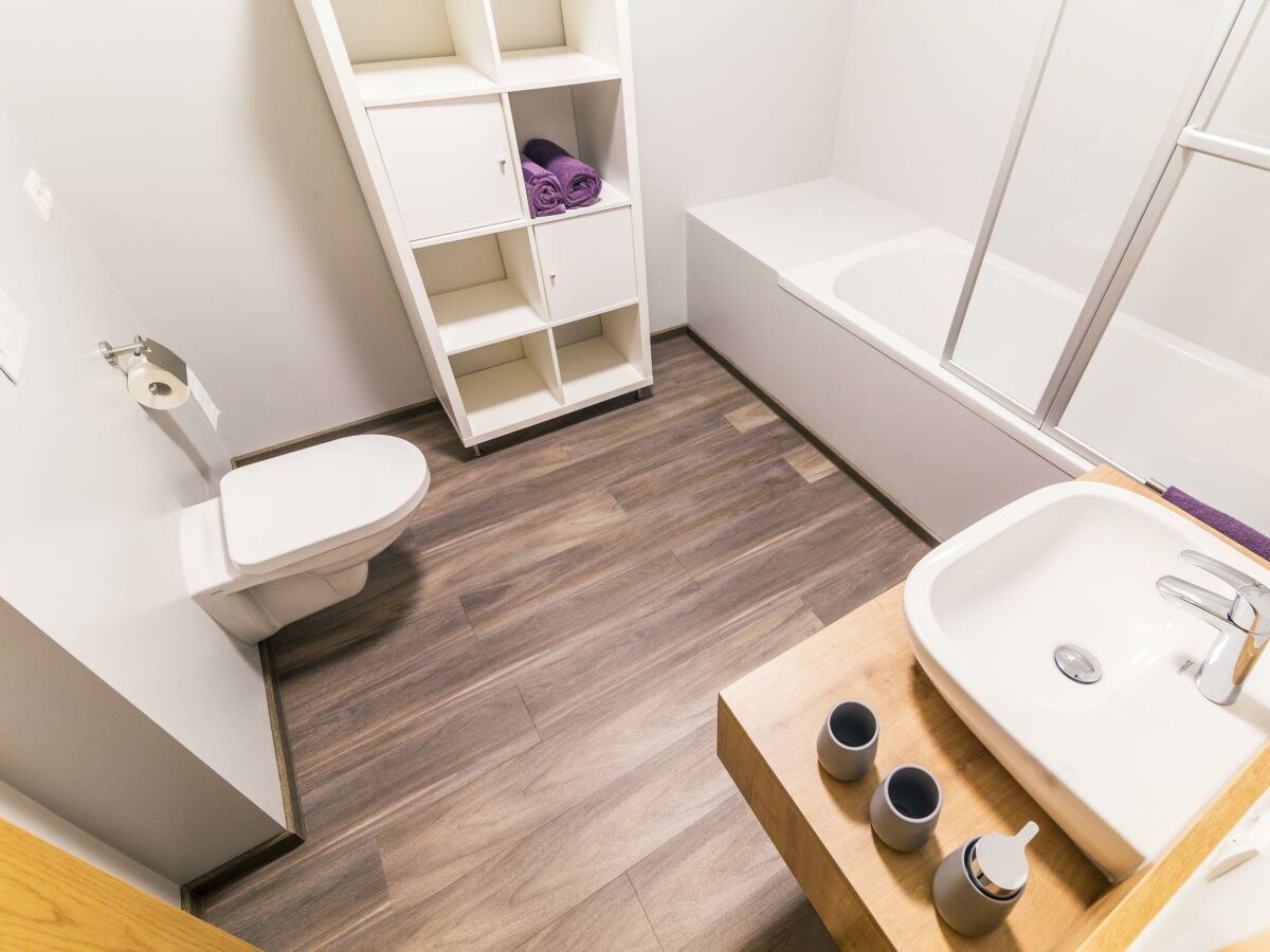 Apartment Appartement/Fewo, Bad, WC, Balkon