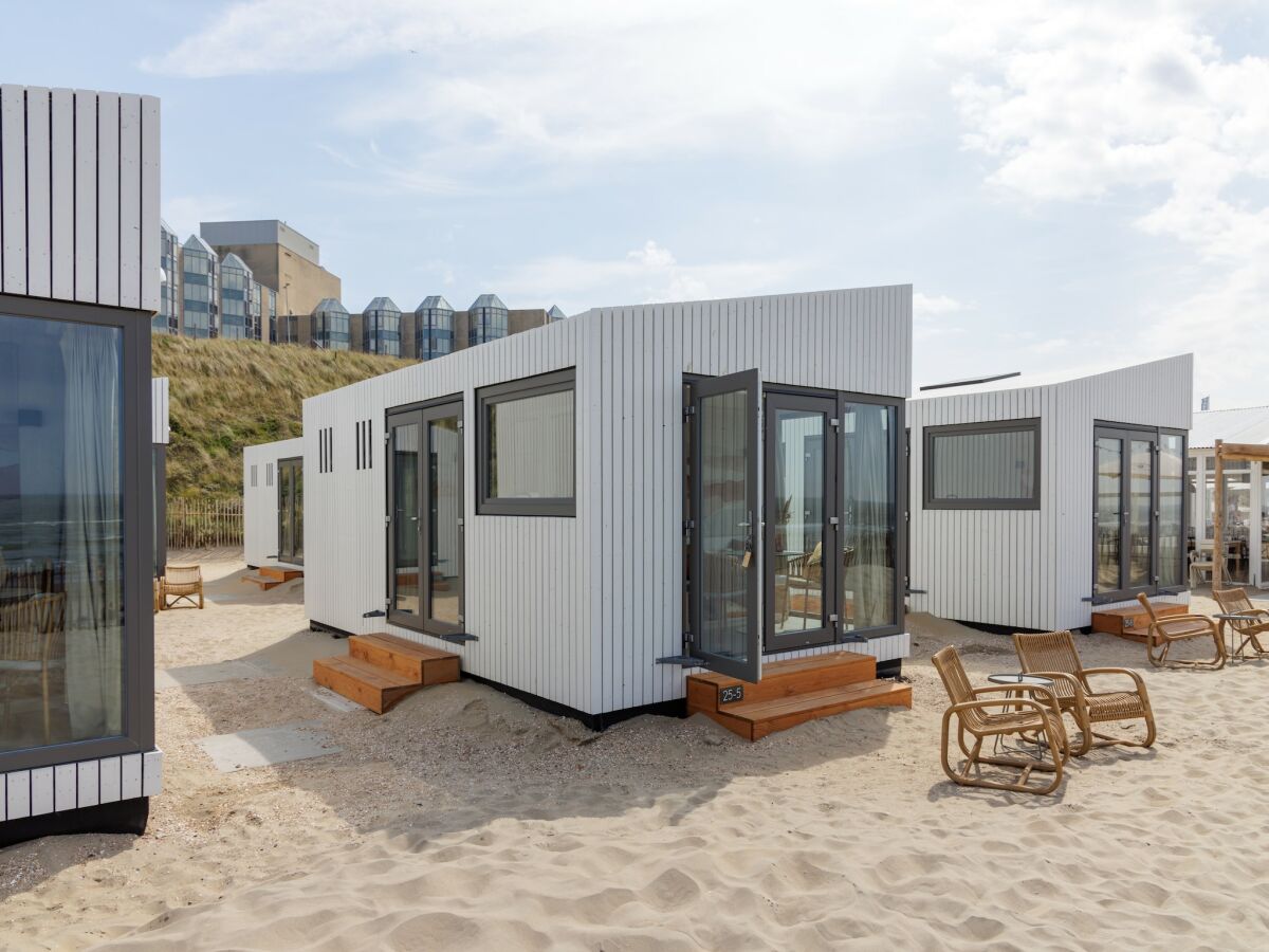 Holiday park Beach House in Zandvoort with Sea View - Outdoor photo 4