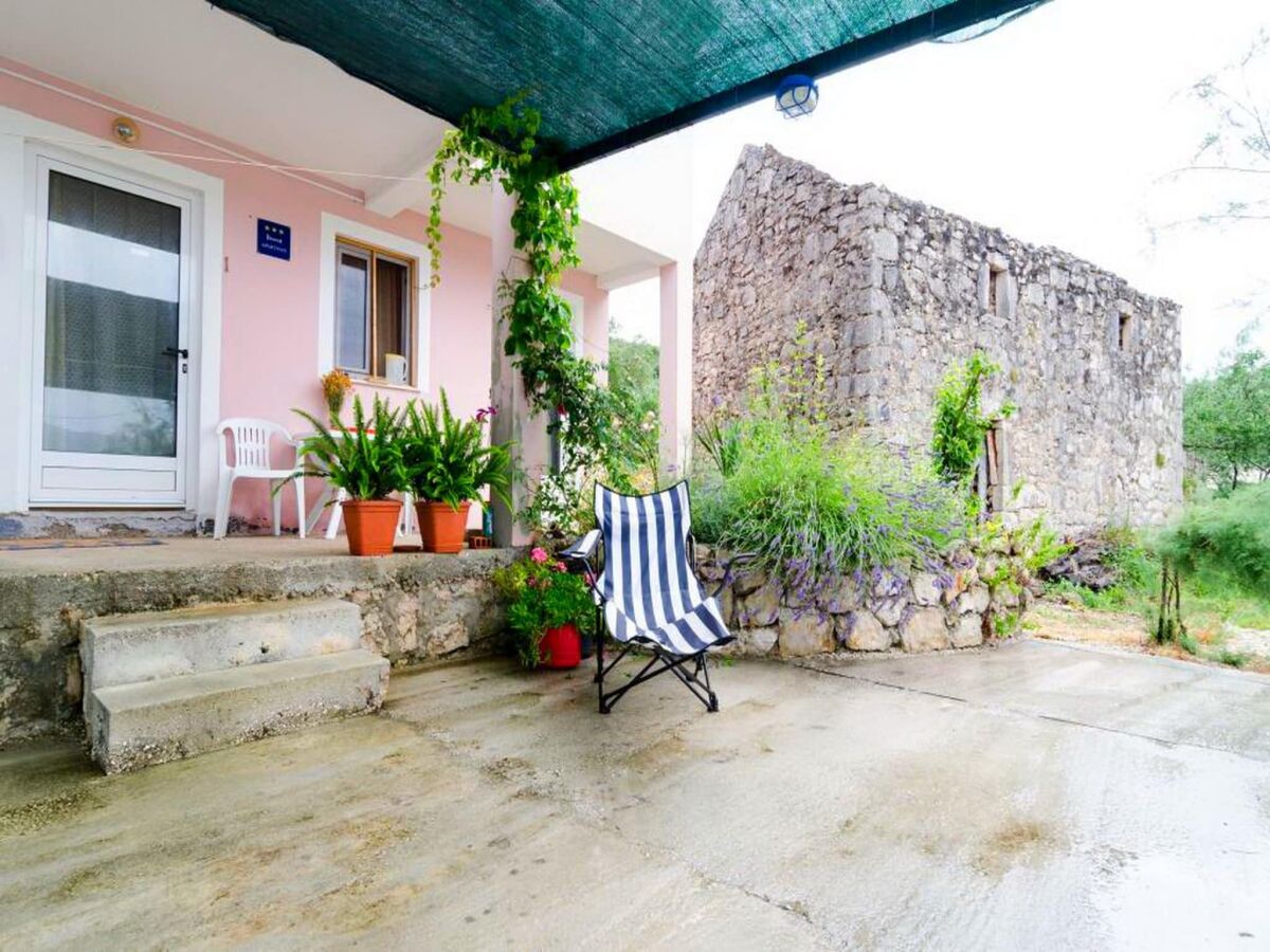 Apartment Apartments Ereš Zuronja-One-Bedroom Apartment with Sea View 2