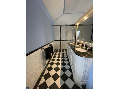 Villa Waterfront Villa - Features photo 18