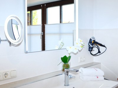 Holiday apartment Hirblinger "Appartment Berglick" 1 - Features photo 16