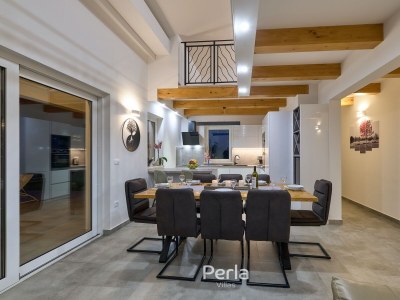 Villa Cozy Villa with heated pool and Jacuzzi near Novigrad - Features photo 23