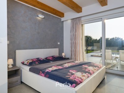Villa Cozy Villa with heated pool and Jacuzzi near Novigrad - Features photo 34