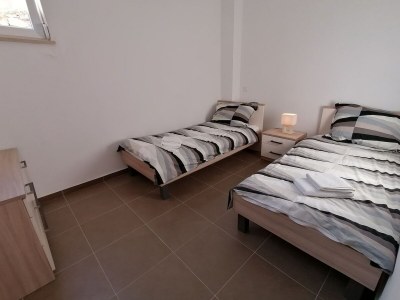 Apartment Apartment by the Beach in Dalmatia - Features photo 13