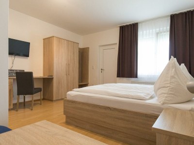 Holiday room Doppelzimmer mit Dusche, WC - Features photo 25