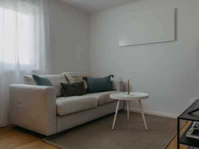 Apartment 7a, Dusche, WC, 1 Schlafraum - Features photo 31