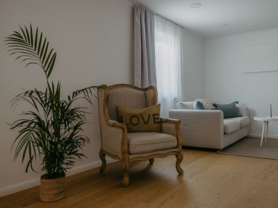 Apartment 7a, Dusche, WC, 1 Schlafraum - Features photo 32