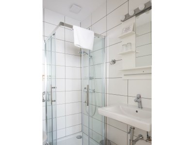 Holiday room Doppelzimmer mit Boxspringbett, Balkon (Zi 14) - Features photo 30