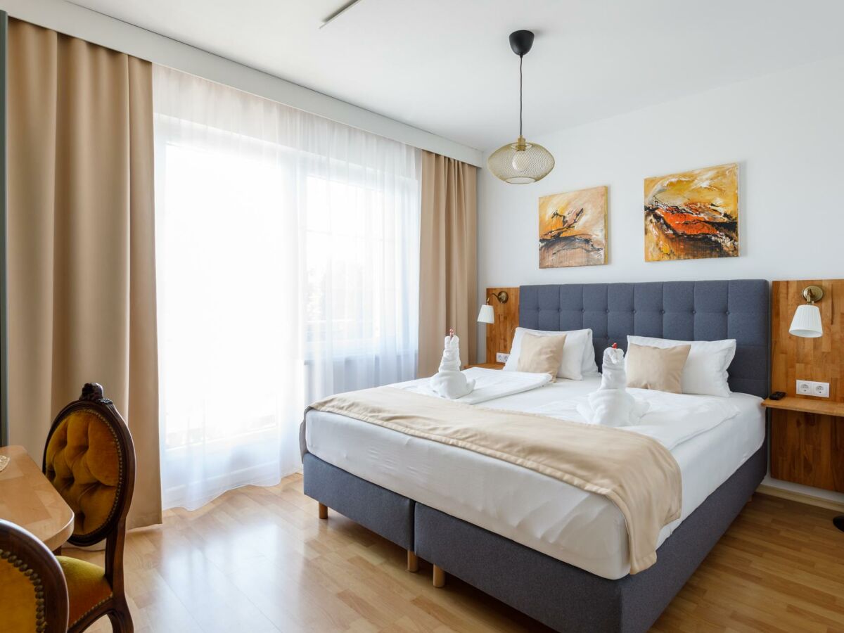 Holiday room Doppelzimmer mit Balkon Seeseite (Zimmer 15)