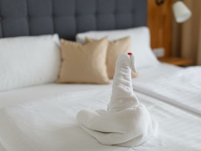 Holiday room Doppelzimmer mit Balkon Seeseite (Zimmer 16) - Features photo 32