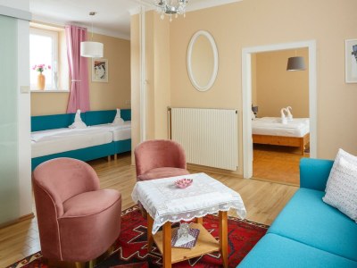 Holiday room Deluxe Suite mit Kingsize Bett, 2 Schlafräume - Features photo 28