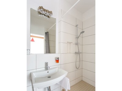 Holiday room Studio 3-Bett Zimmer, Dusche, WC - Features photo 31