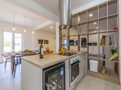 Villa Charmante Villa mit Pool - Features photo 16