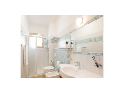 Apartment Apartment 5 Overview - Features photo 3