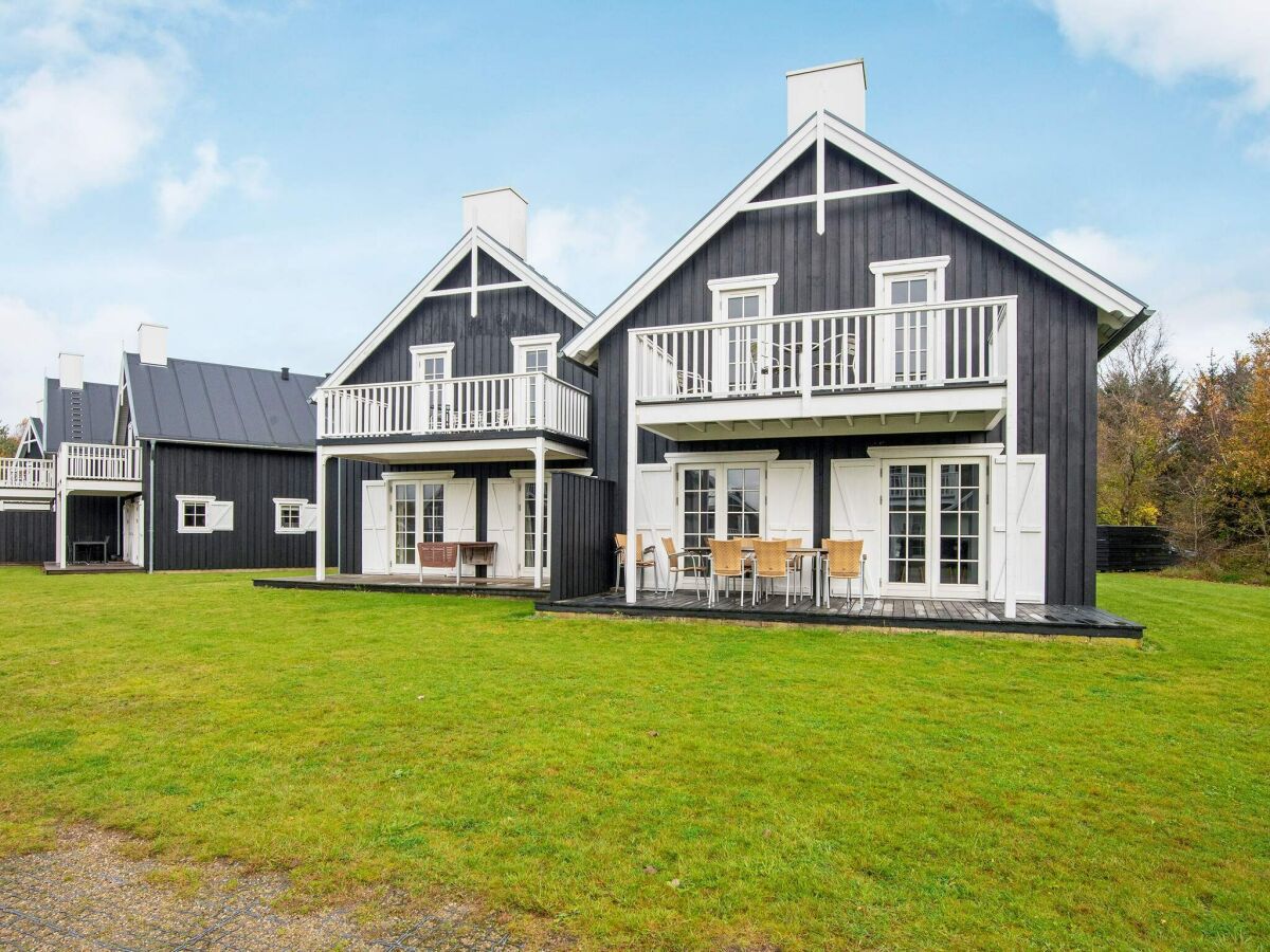 Holiday house Modern holiday home with sauna