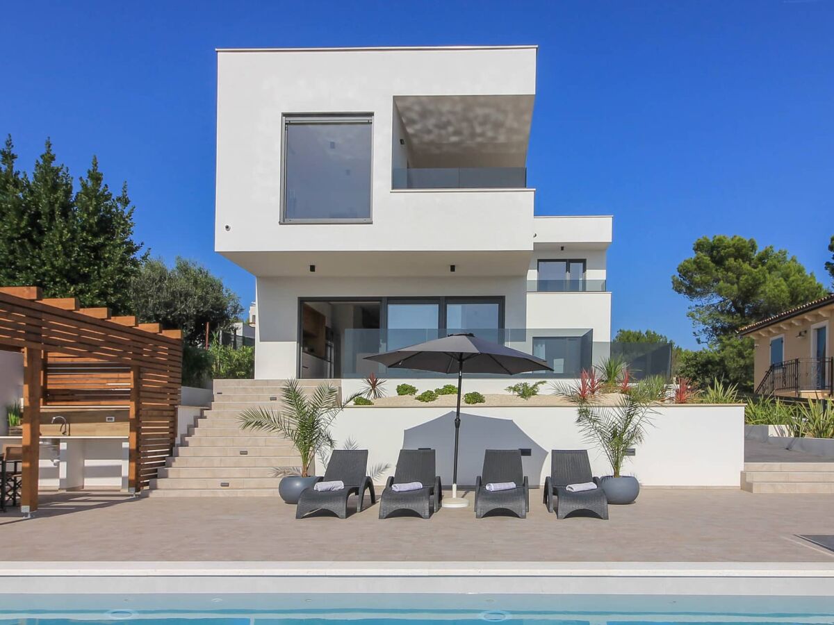 Holiday house Villa Pergosa with sea view and sauna - Outdoor photo 5