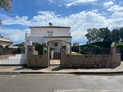 Holiday house Holiday Home Sant Pere near Bay of Roses - Outdoor photo 2