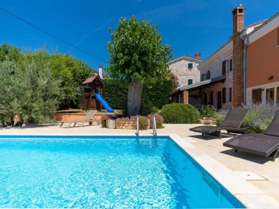 Villa Villa Petra in Dračevac - Villa