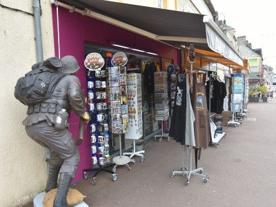 Holiday house Riverside Retreat in Lantheuil - Environment photo 35