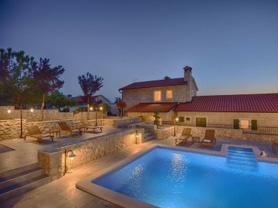 Villa Villa Ivana Jesenovik - Outdoor photo 2