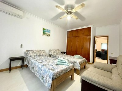 Villa Villa in Roquetas mit Strand und Pool - Features photo 19