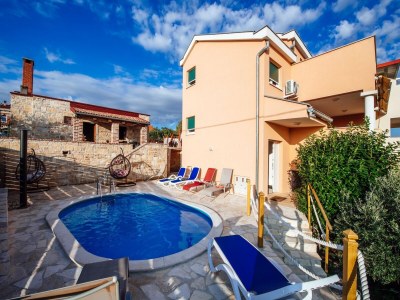 Holiday house Holiday Home Jasenice near Beach & Pool - Outdoor photo 7