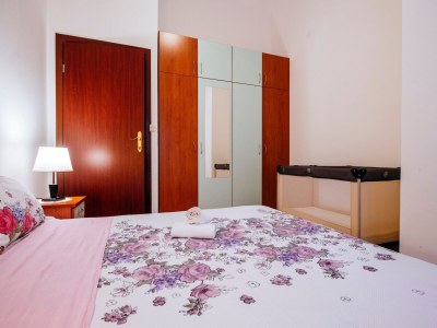 Holiday house Holiday Home Jasenice near Beach & Pool - Features photo 20