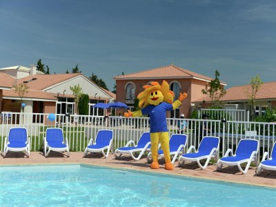 Holiday park Romantischer Kurzurlaub im Weinberg - Outdoor photo 8