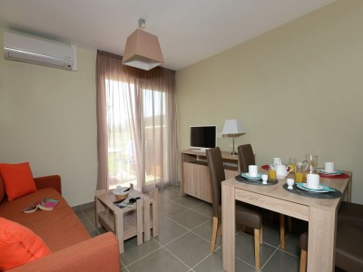 Holiday park Romantischer Kurzurlaub im Weinberg - Features photo 14