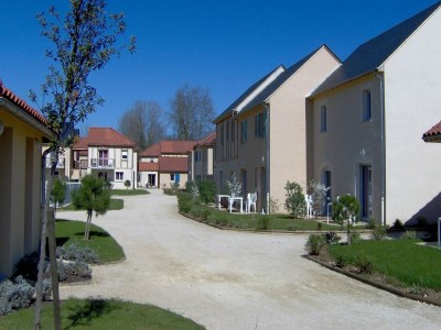 Holiday park Holiday Home in Montignac near Lascaux II - Outdoor photo 10