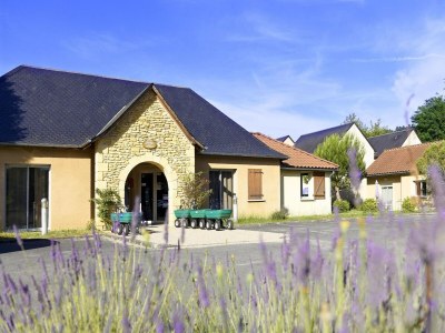 Holiday park Apartment in France with Pool Views - Features photo 23