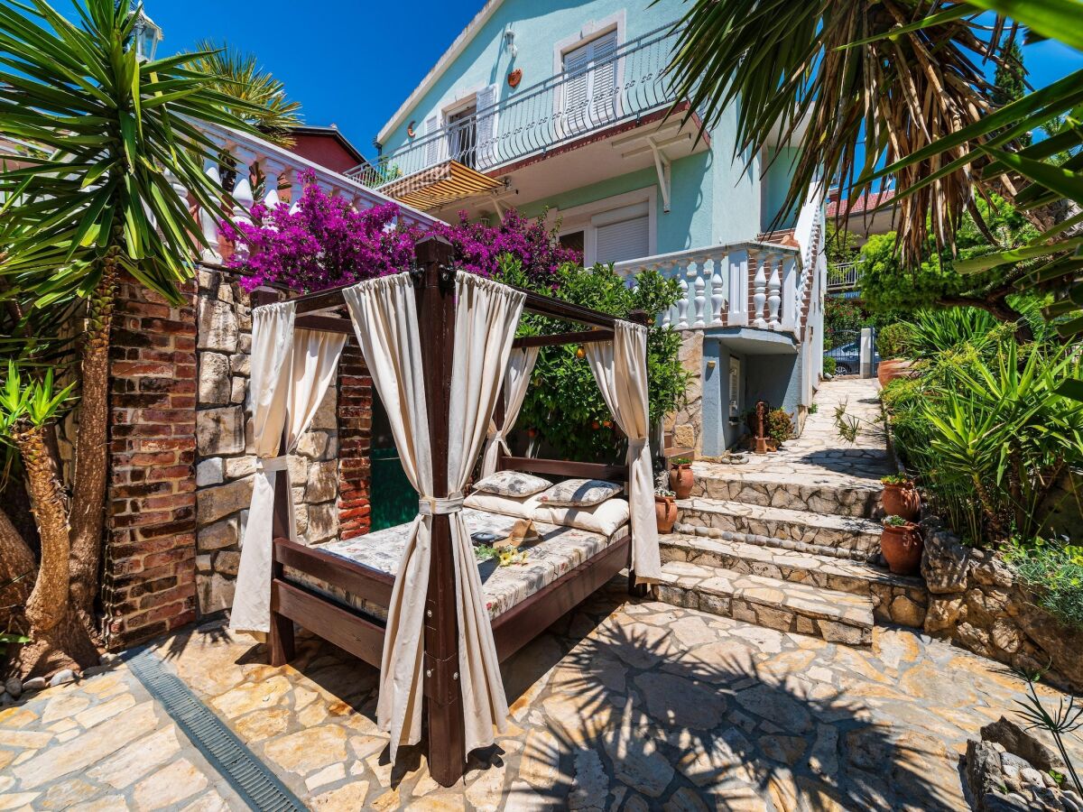 Holiday house Ferienhaus Maslenica mit Meerblick und Pool