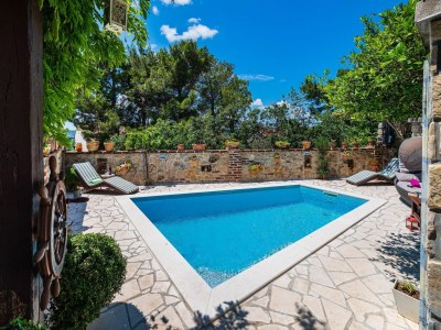 Holiday house Ferienhaus Maslenica mit Meerblick und Pool - Outdoor photo 3