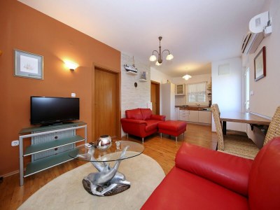 Holiday house Ferienhaus Maslenica mit Meerblick und Pool - Features photo 21