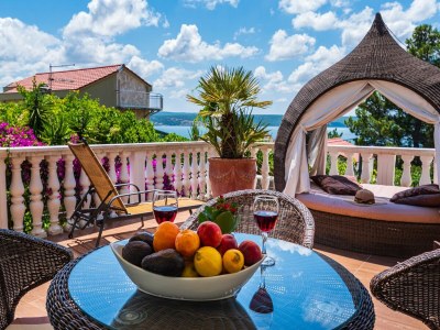 Holiday house Ferienhaus Maslenica mit Meerblick und Pool - Outdoor photo 37