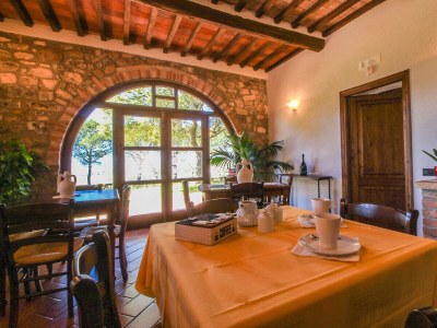 Villa Villa Campo Valerio con grande piscina - Features photo 14