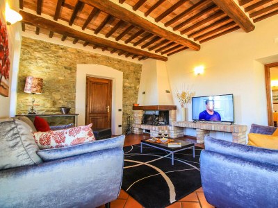 Villa Villa Campo Valerio con grande piscina - Features photo 17