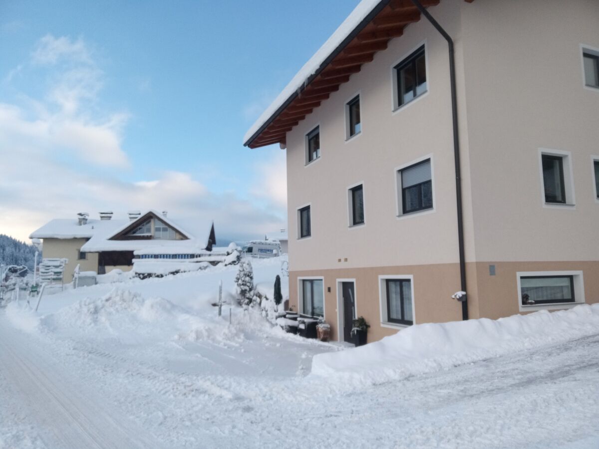 Holiday apartment Cornelia's Holiday Apartment - Outdoor photo 3