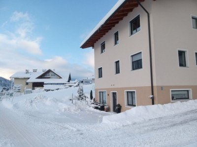 Holiday apartment Cornelia's Holiday Apartment - Outdoor photo 3