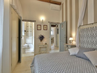 Villa Villa in Cortona with Private Pool and Views - Features photo 23